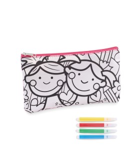 Estuche con rotuladores