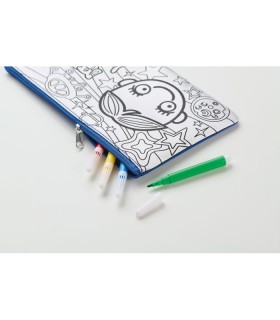 Estuche con rotuladores