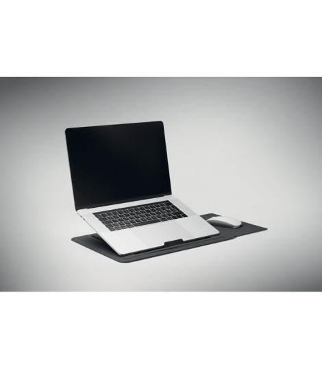 Funda fieltro portatil de 16