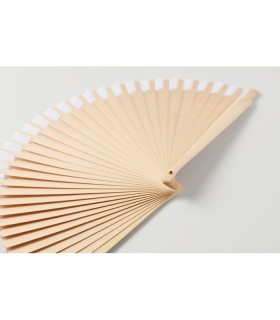 Abanico de madera